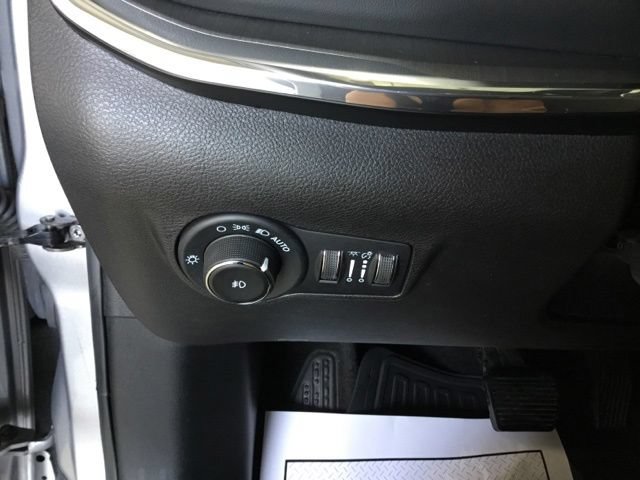 Used 2022 Jeep Compass High Altitude AWD/4WD image 33