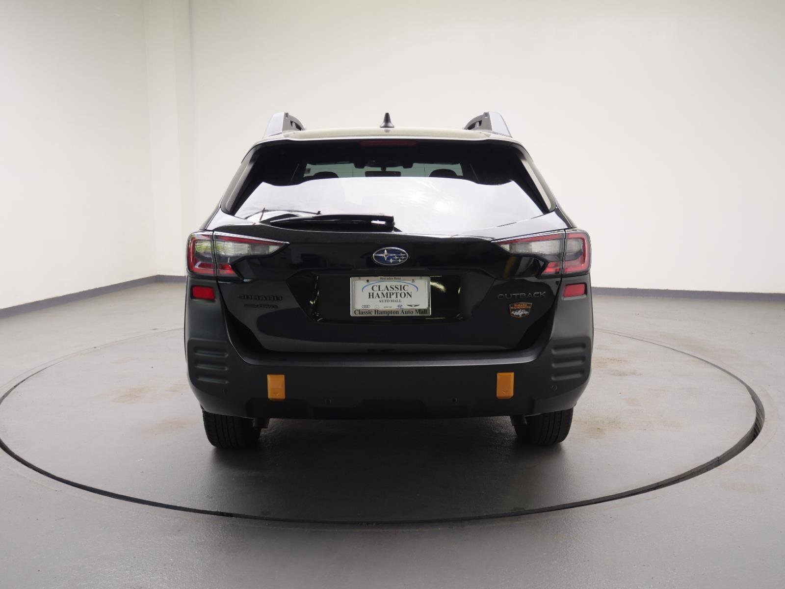 Used 2022 Subaru Outback Wilderness AWD/4WD image 10