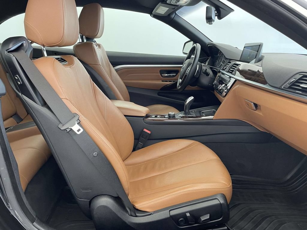 Used 2014 BMW 428i xDrive Convertible AWD/4WD image 18