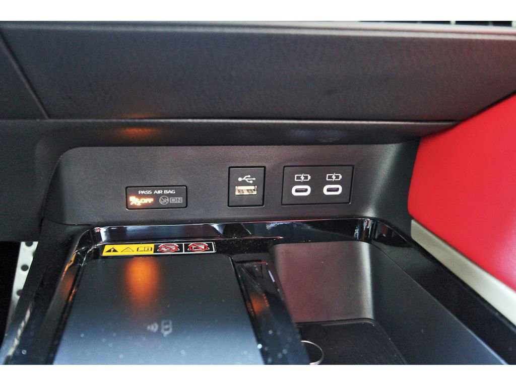 Used 2026 Toyota Camry XSE w/ Premium Plus Package image 30