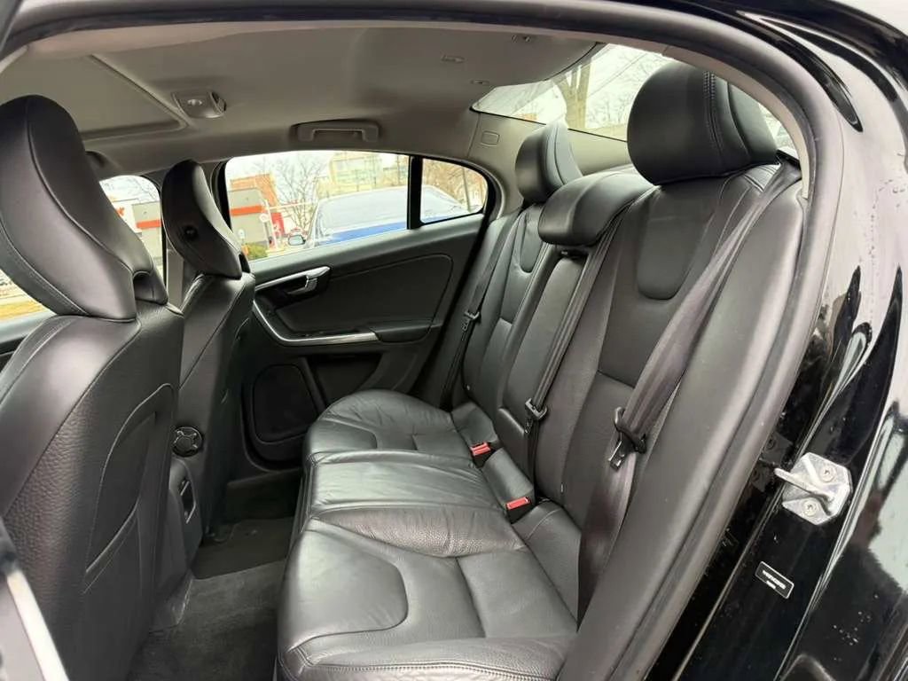 Used 2014 Volvo S60 T5 image 14