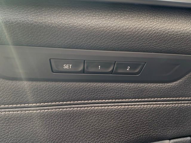 Used 2019 BMW M550i xDrive AWD/4WD image 7