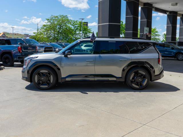 Certified 2024 Kia EV9 GT-Line AWD/4WD image 4