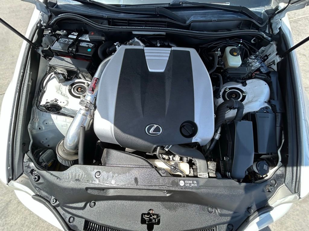 Used 2016 Lexus IS 300 AWD image 31