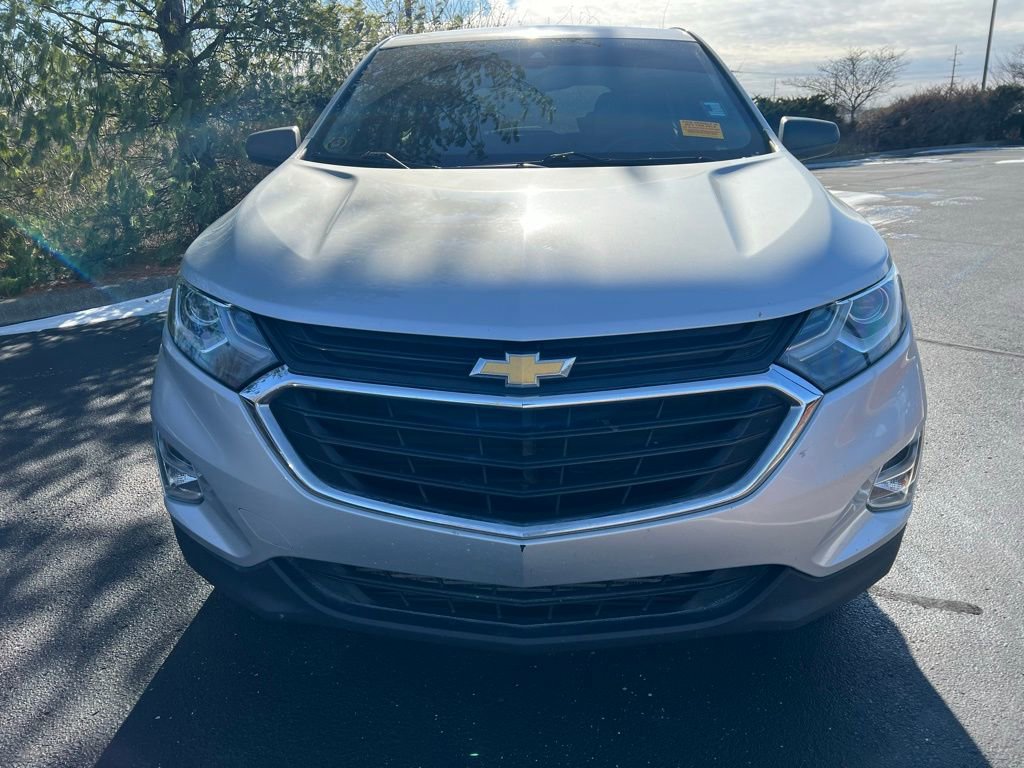 Used 2020 Chevrolet Equinox LS w/ LS Convenience Package image 6