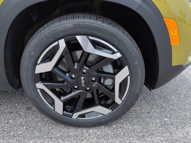 Used 2024 Kia Seltos SX w/ SX Sunroof Package AWD/4WD image 12