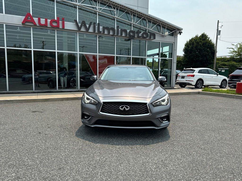 Used 2020 INFINITI Q50 Luxe w/ Cargo Package AWD/4WD image 5