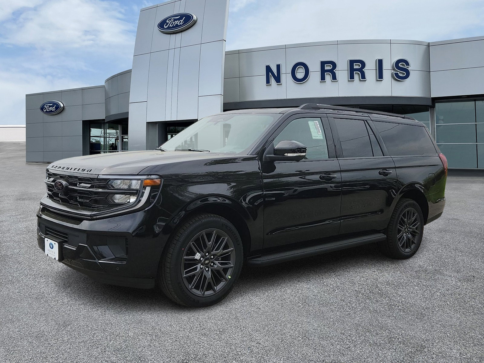 New 2026 Ford Expedition Max Platinum image 2