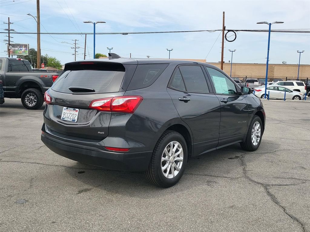 Used 2019 Chevrolet Equinox LS AWD/4WD image 29