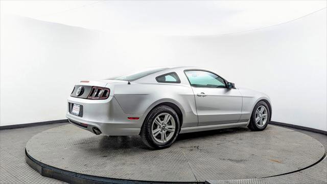 Used 2014 Ford Mustang V6 image 7