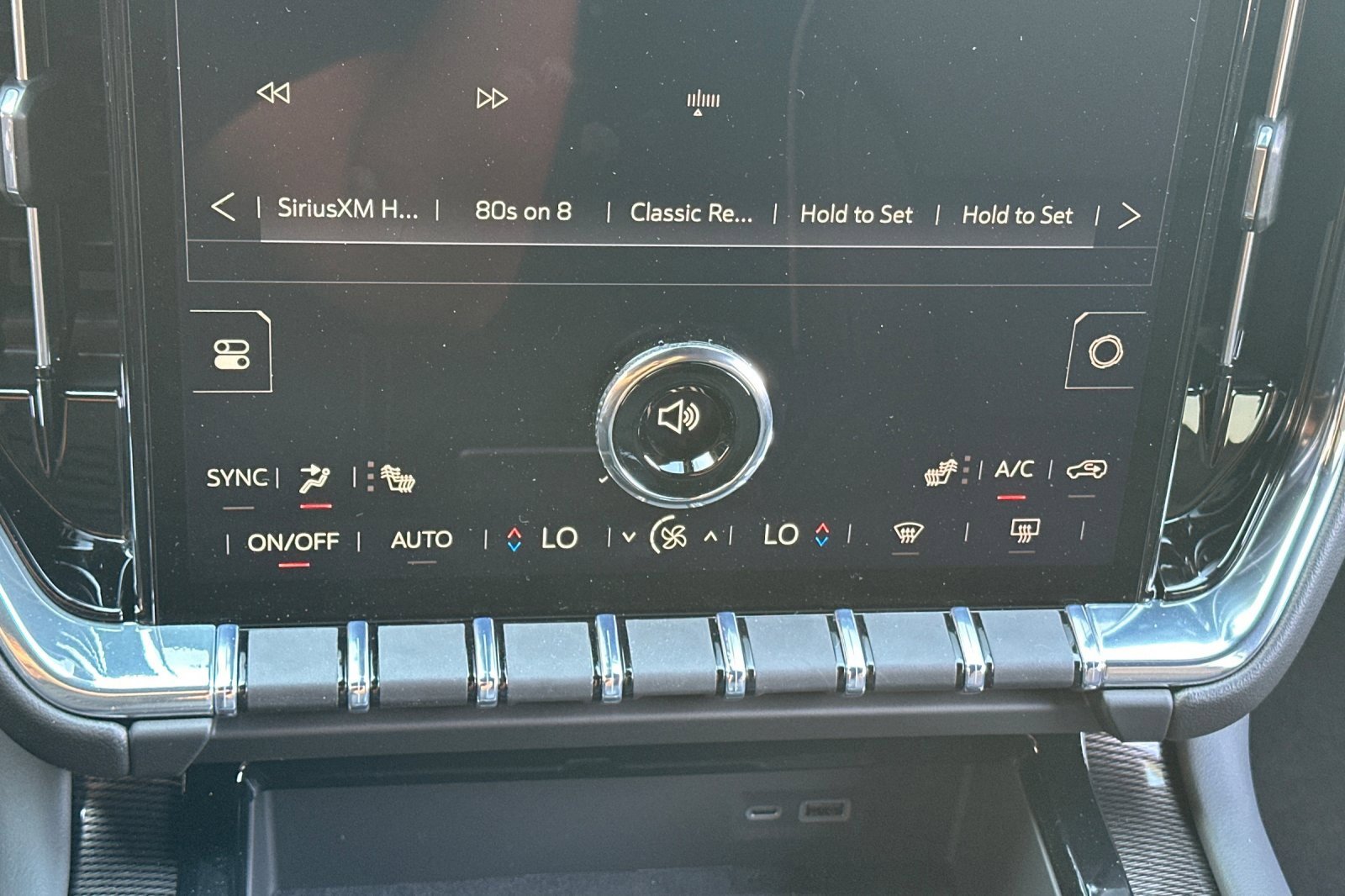 New 2025 GMC Yukon XL Elevation image 20