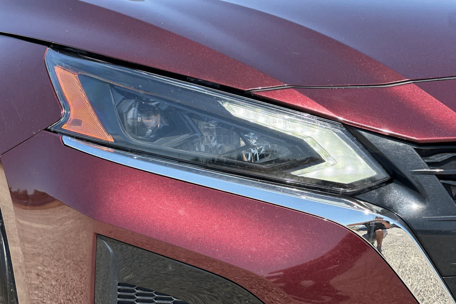 Used 2025 Nissan Altima 2.5 SV FWD image 29