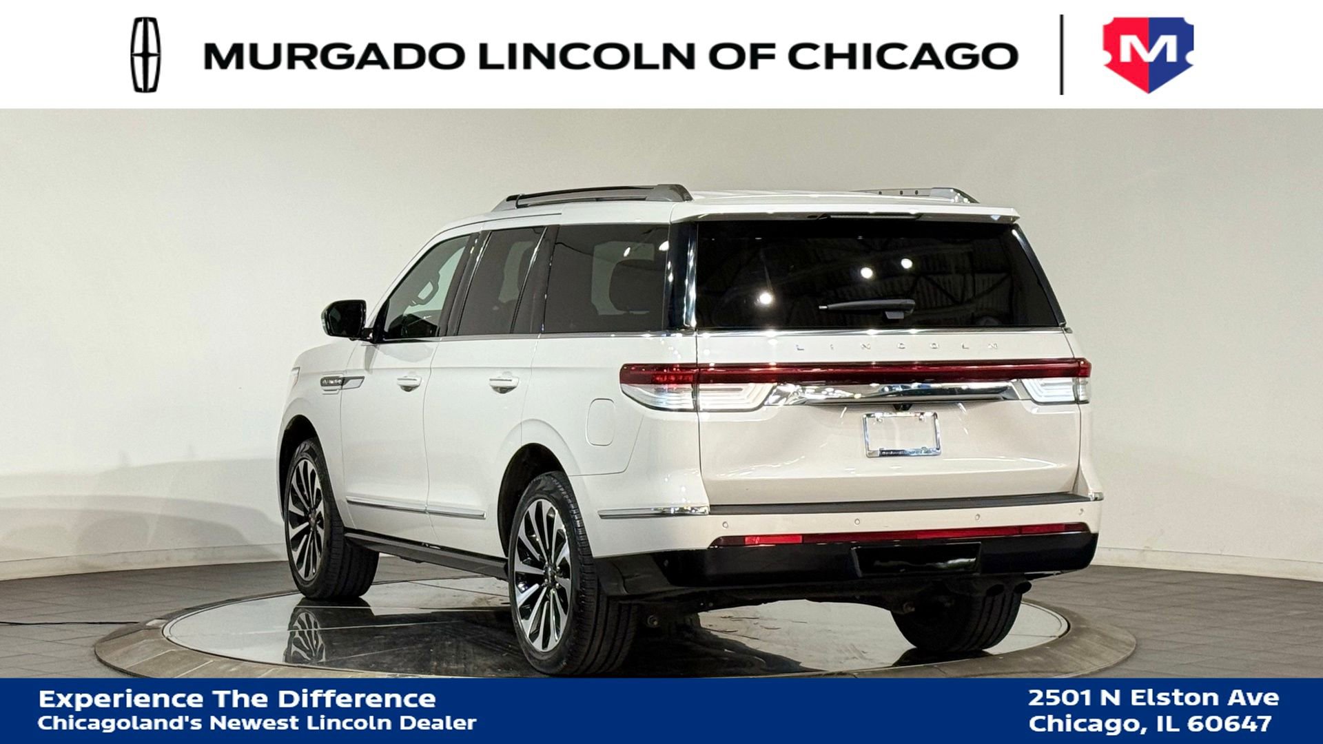 Used 2023 Lincoln Navigator Reserve image 6