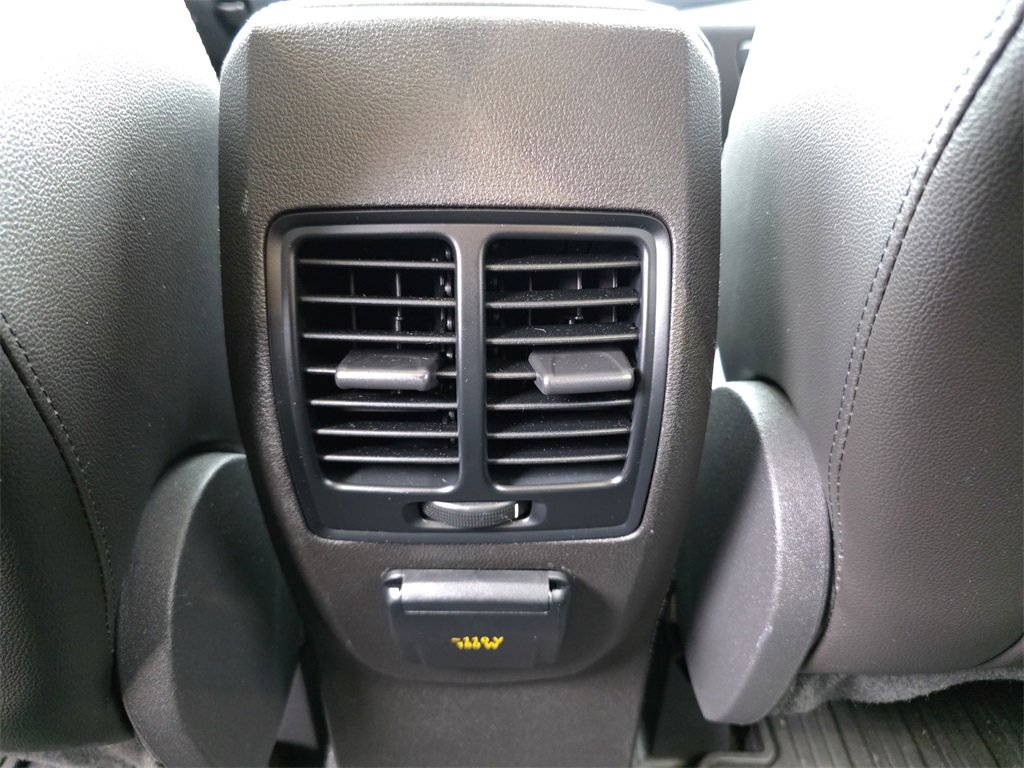 Used 2014 Ford Escape Titanium image 16