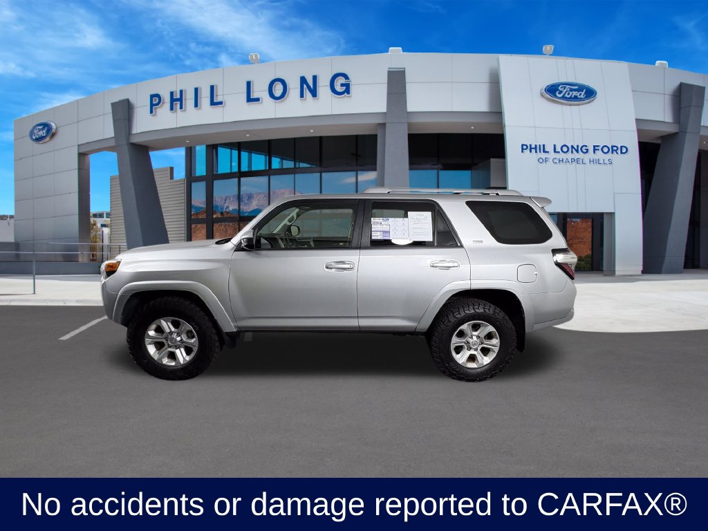 Used 2016 Toyota 4Runner SR5 AWD/4WD image 2