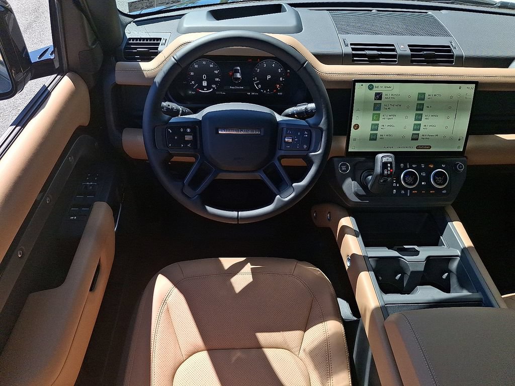 New 2026 Land Rover Defender 110 X-Dynamic SE AWD/4WD image 6