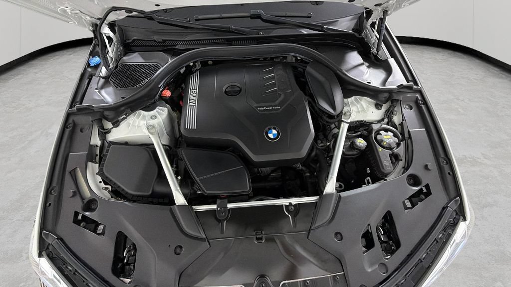 Used 2021 BMW 530i w/ Convenience Package RWD image 32