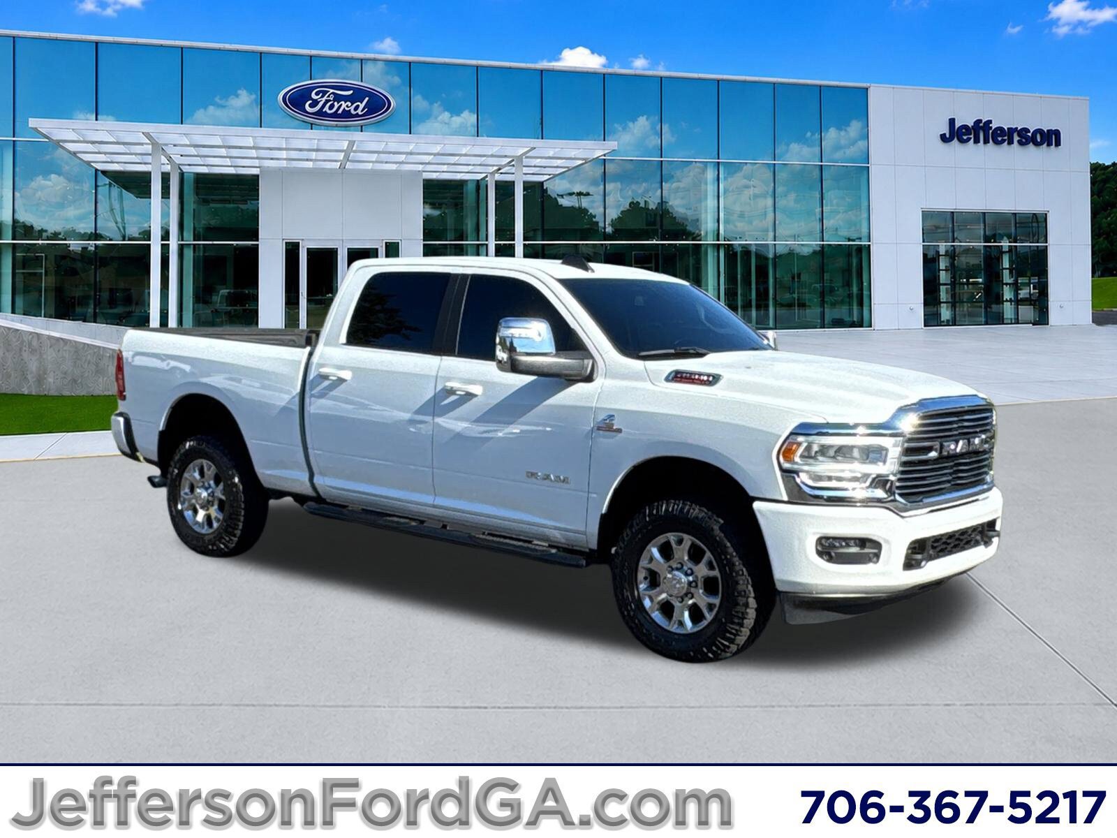 Used 2024 RAM 2500 Laramie AWD/4WD image 1