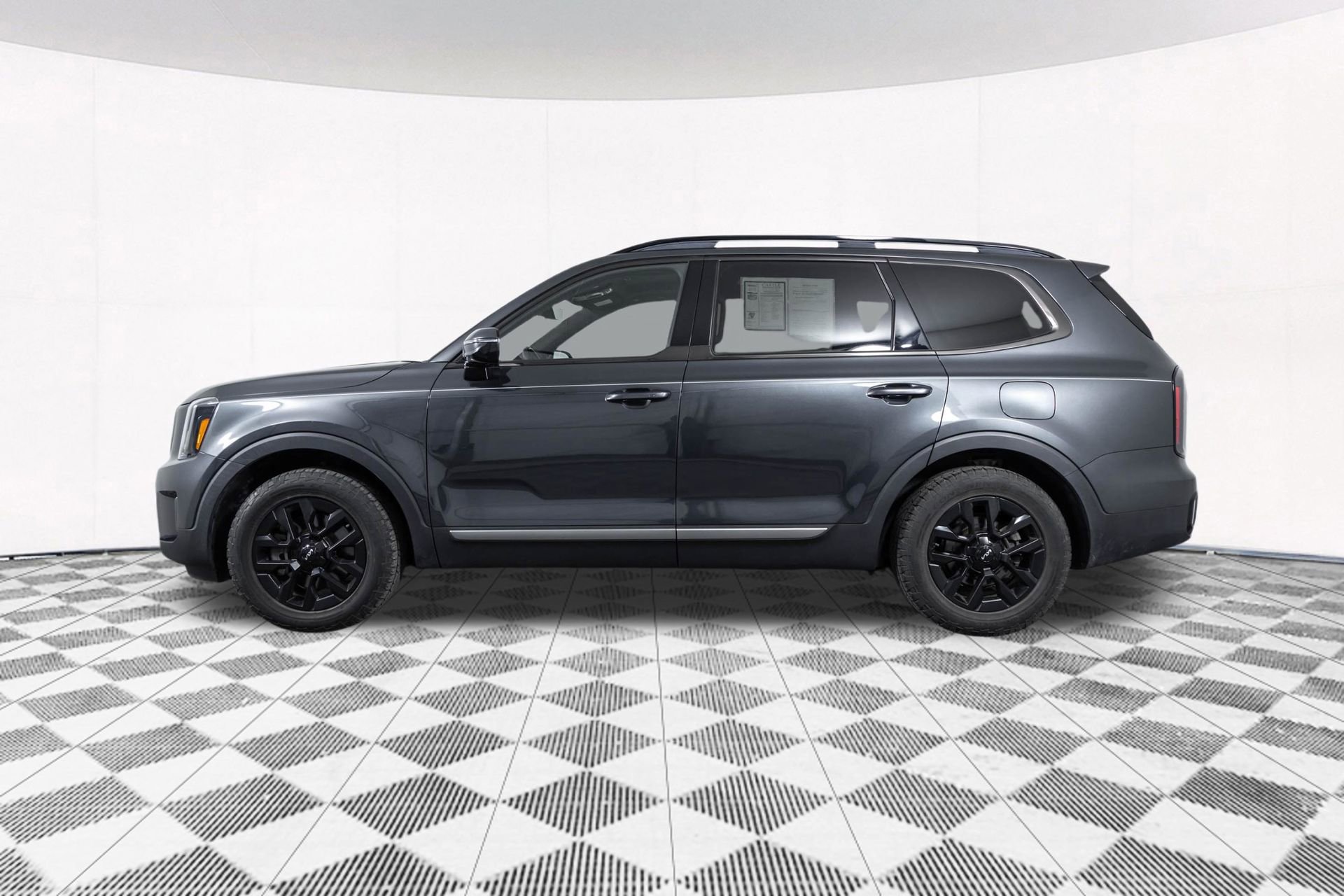 Used 2023 Kia Telluride SX Prestige X-Pro AWD/4WD image 16