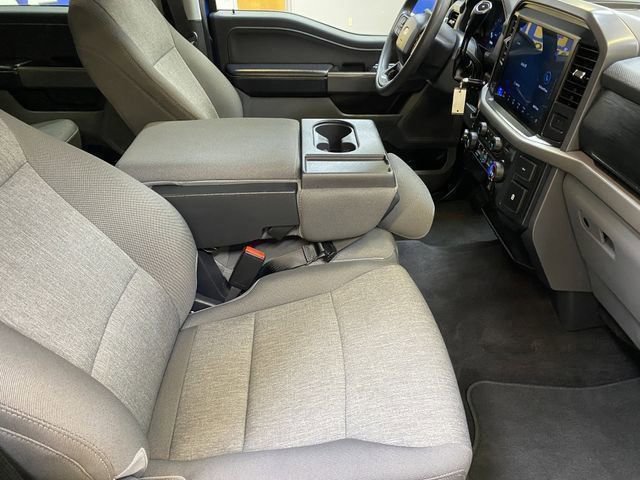 Used 2025 Ford F150 XLT image 25