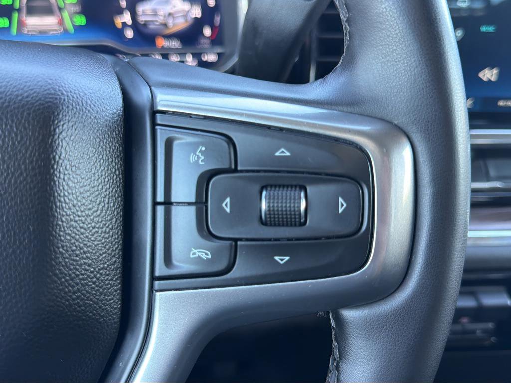 Used 2025 Chevrolet Silverado 1500 LT image 23