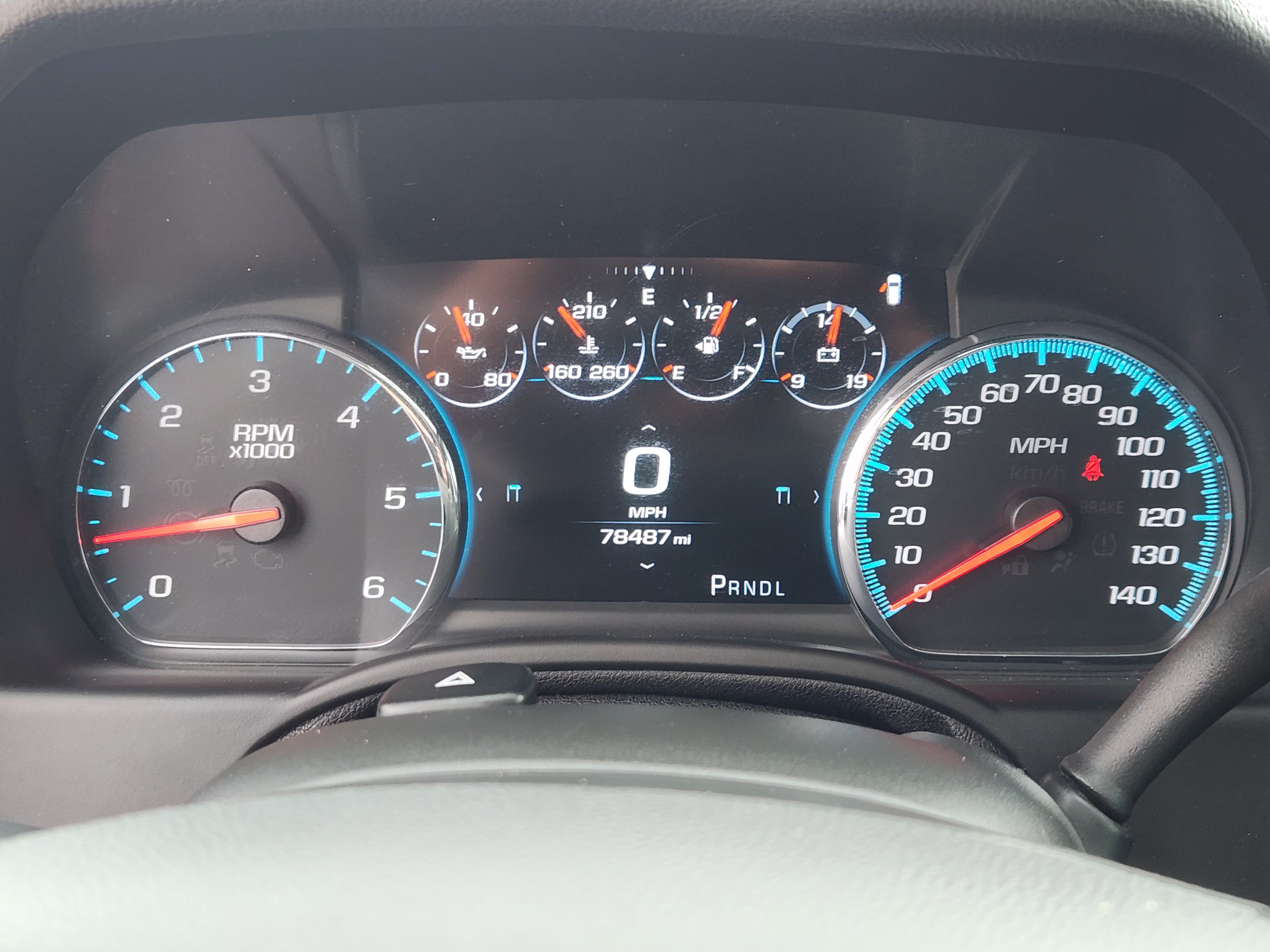 Used 2020 Chevrolet Tahoe Premier AWD/4WD image 17