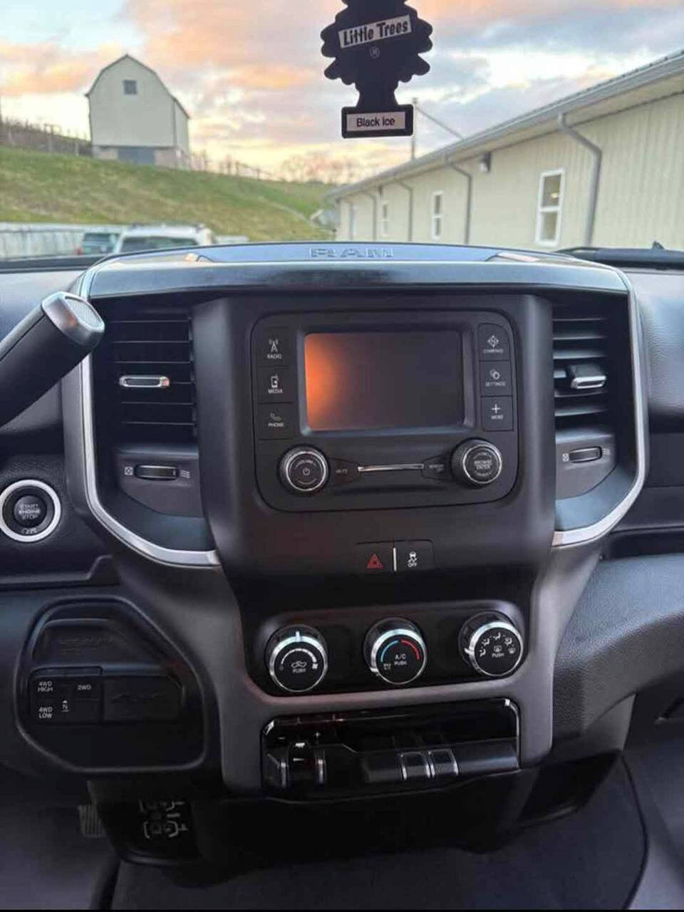 Used 2019 RAM 3500 Big Horn AWD/4WD image 15