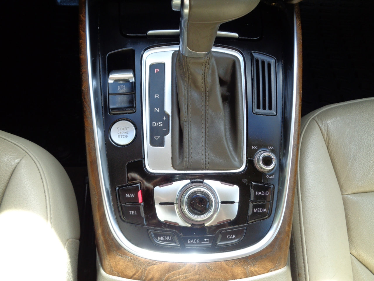 Used 2013 Audi Q5 2.0T Premium Plus w/ Premium Plus Pkg image 23