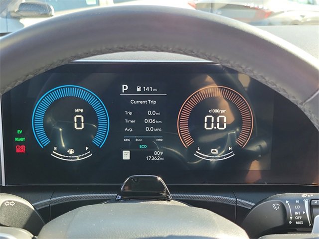 Used 2025 Hyundai Santa Fe SEL image 7