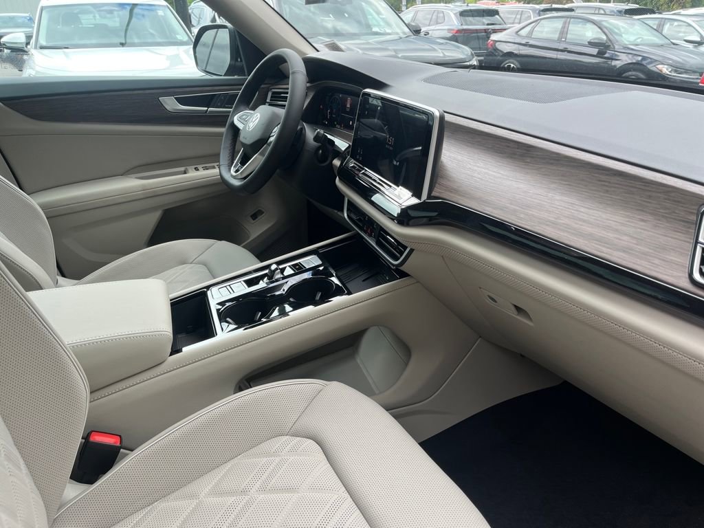 New 2026 Volkswagen Atlas SEL Premium R-Line image 21