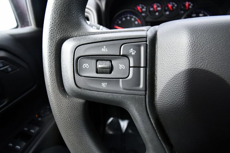 Used 2022 Chevrolet Silverado 1500 Custom AWD/4WD image 20
