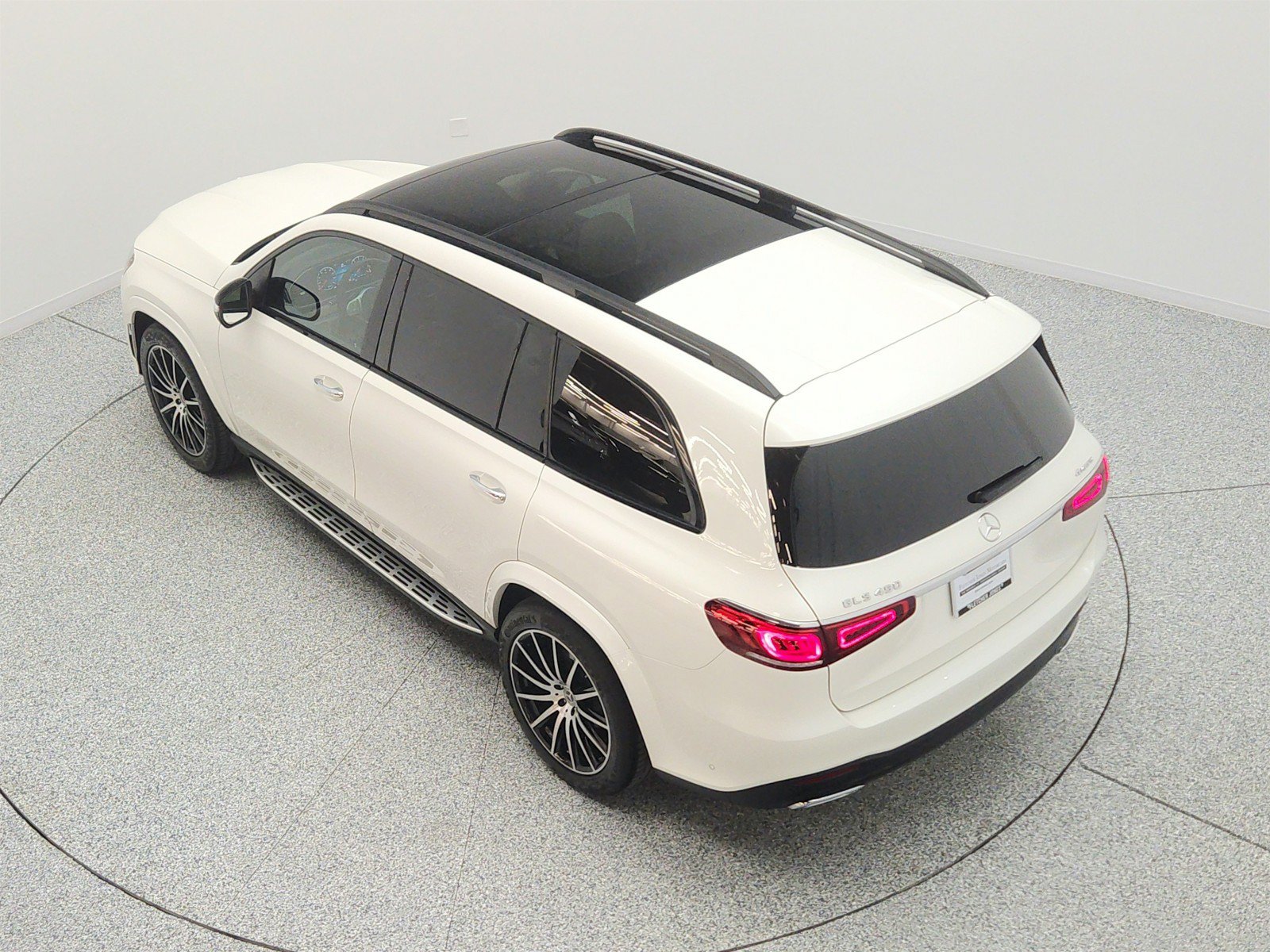 Certified 2022 Mercedes-Benz GLS 450 4MATIC image 28