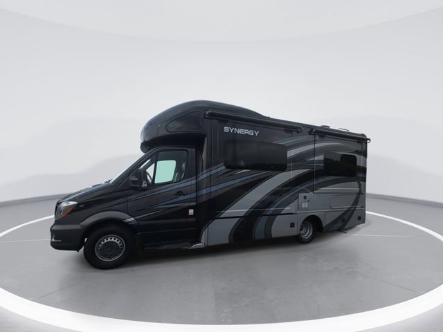 Used 2016 Mercedes-Benz Sprinter 3500 image 6