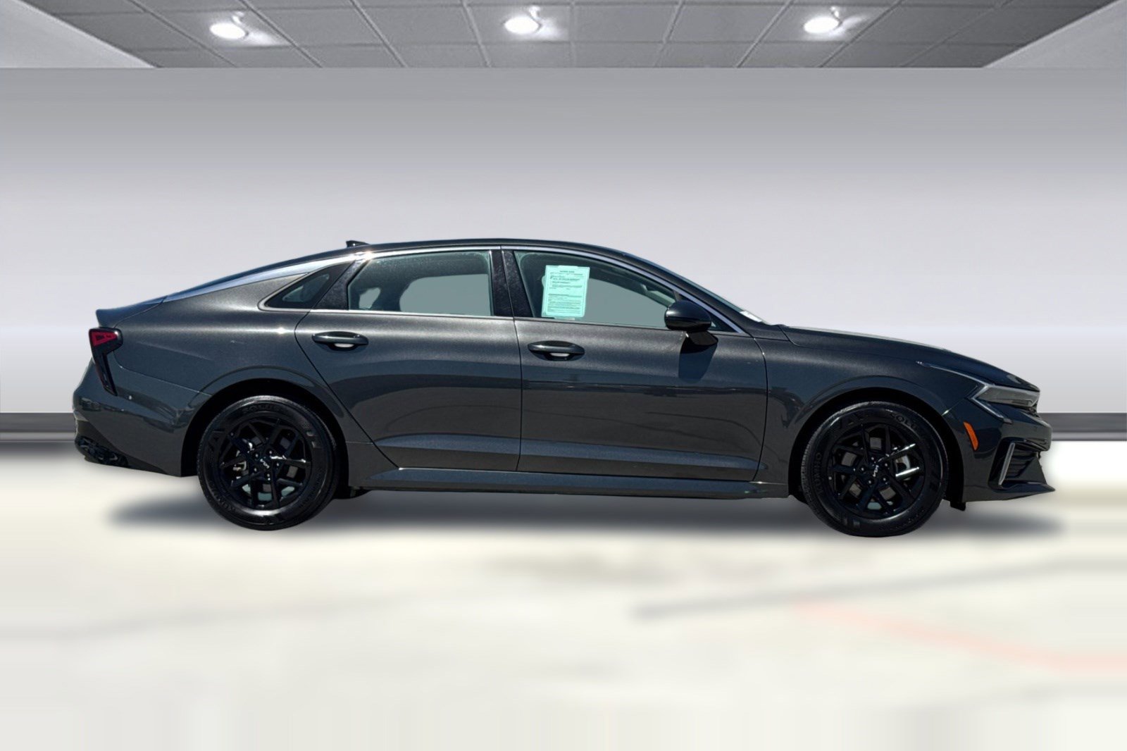 Used 2025 Kia K5 LXS FWD image 7