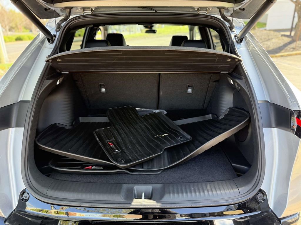 Used 2025 Acura ADX A-Spec image 8