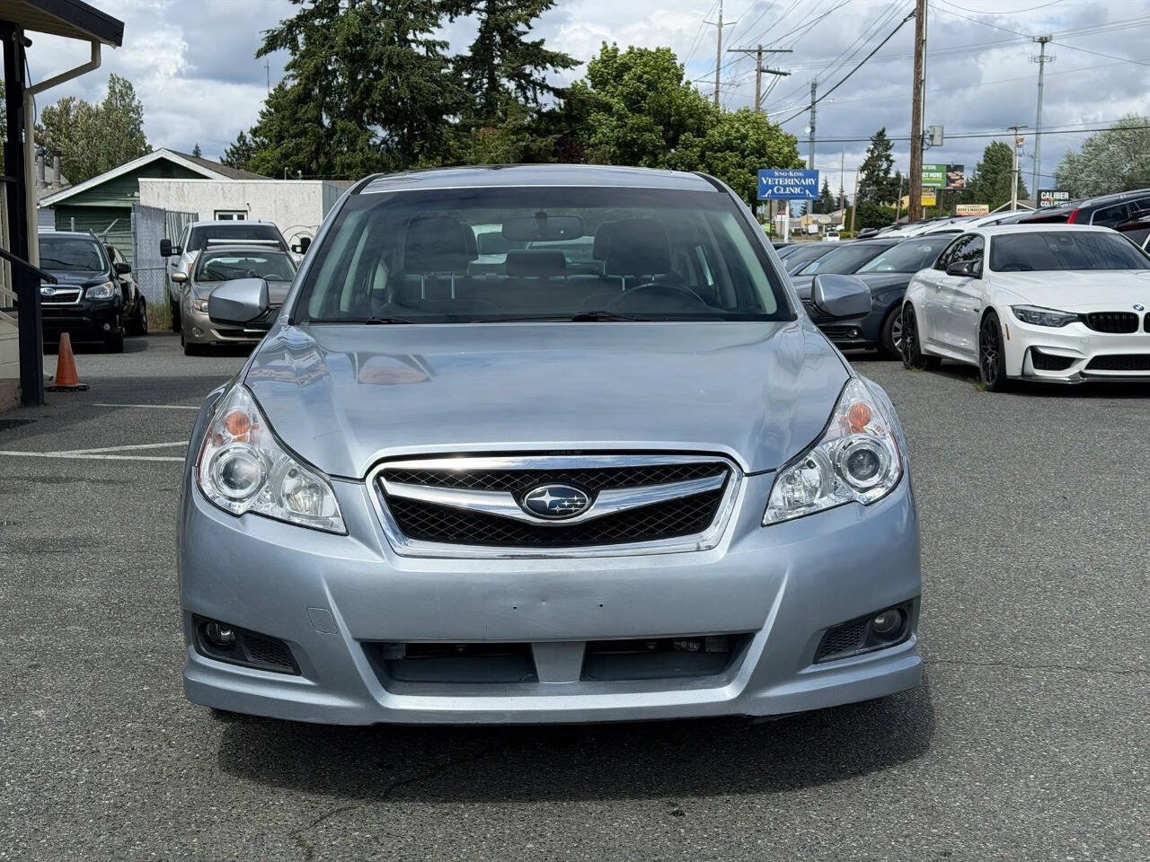 Used 2012 Subaru Legacy 2.5i Limited w/ Popular Pkg 2 AWD/4WD image 8