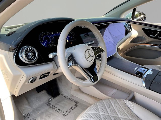 Used 2022 Mercedes-Benz EQS 580 4MATIC Sedan image 19