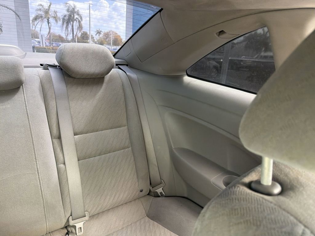 Used 2011 Honda Civic LX image 13