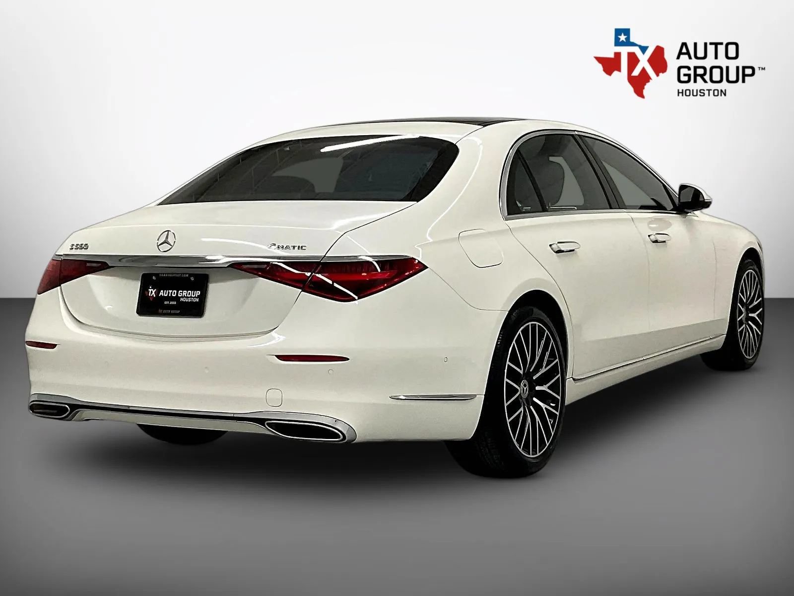 Used 2021 Mercedes-Benz S 580 4MATIC Sedan image 5