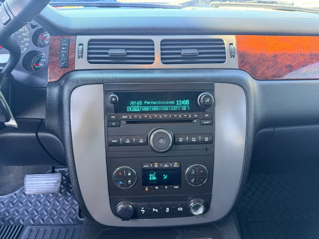 Used 2013 GMC Sierra 3500 SLT w/ SLT Convenience Package image 19