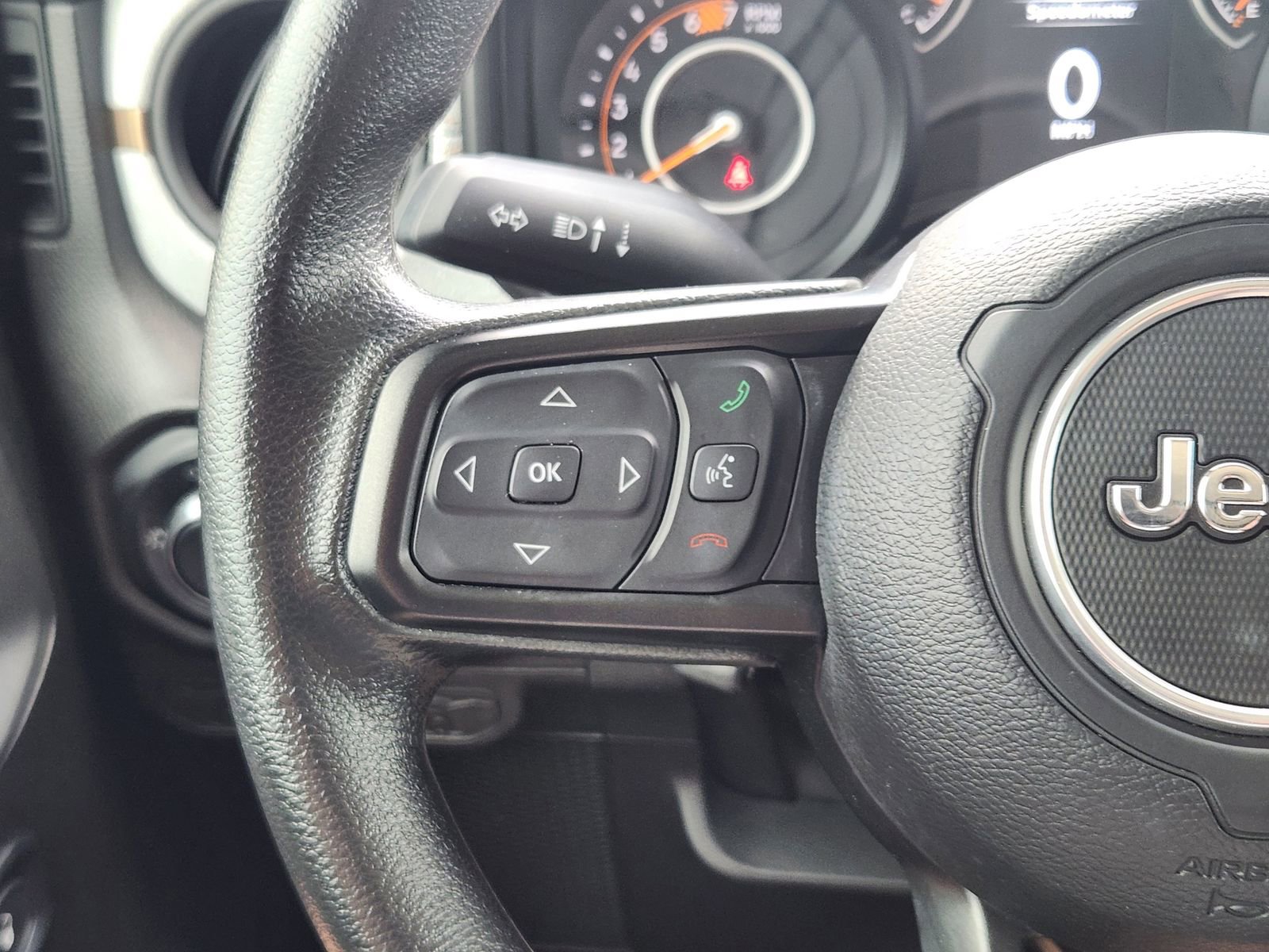 Used 2025 Jeep Wrangler Sport image 32