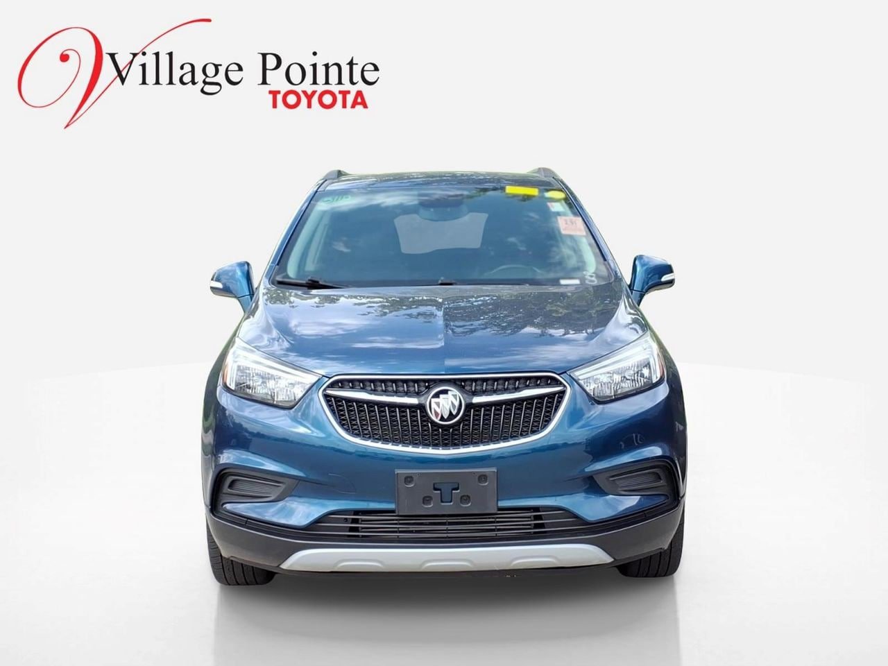 Used 2019 Buick Encore Preferred w/ Safety Package AWD/4WD image 2