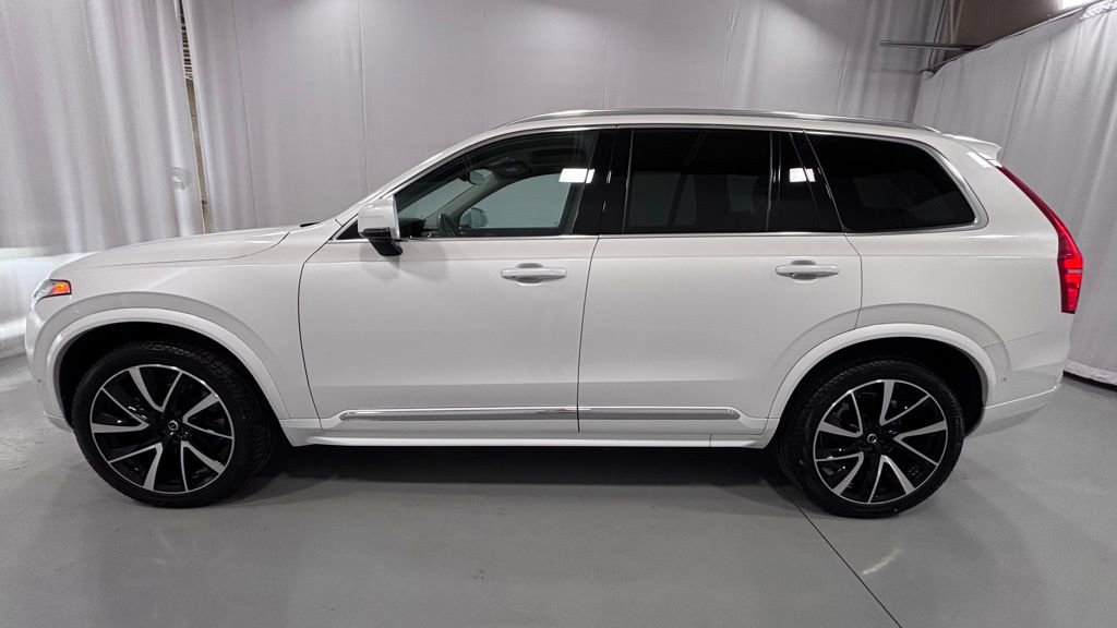 Certified 2023 Volvo XC90 B5 Plus w/ Protection Package Premier AWD/4WD image 9