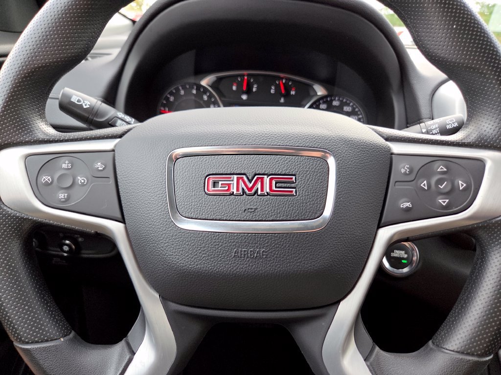 Used 2023 GMC Terrain SLE FWD image 29