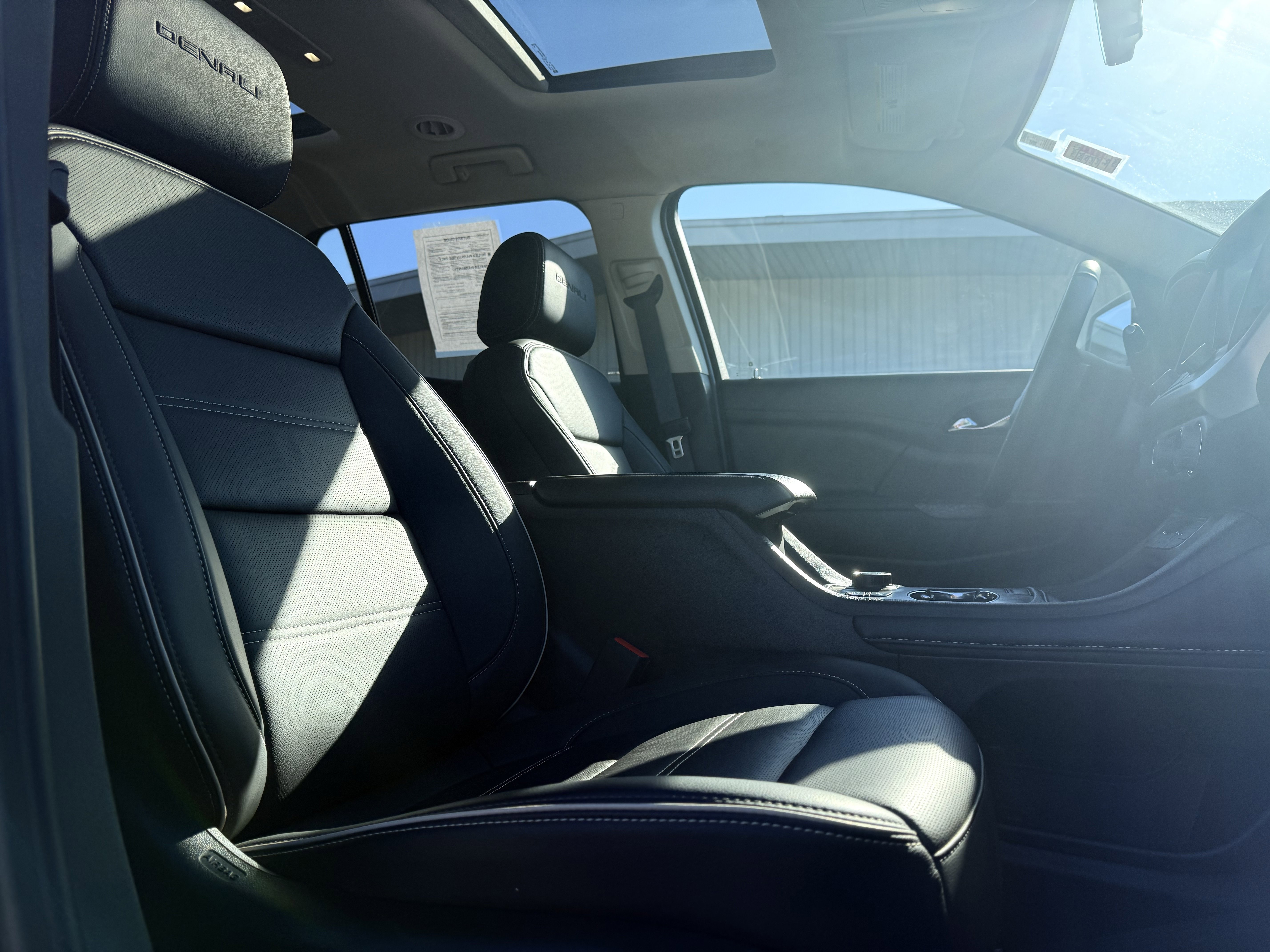 Certified 2023 GMC Acadia Denali w/ Denali Ultimate Package image 13