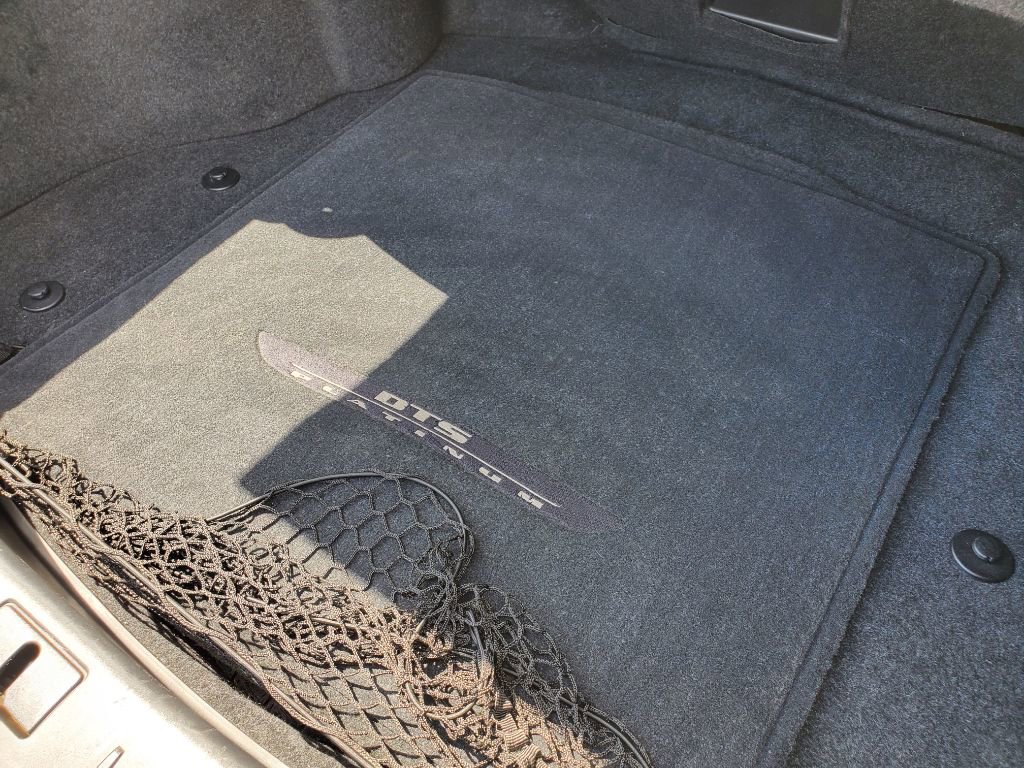 Used 2010 Cadillac DTS Platinum image 32