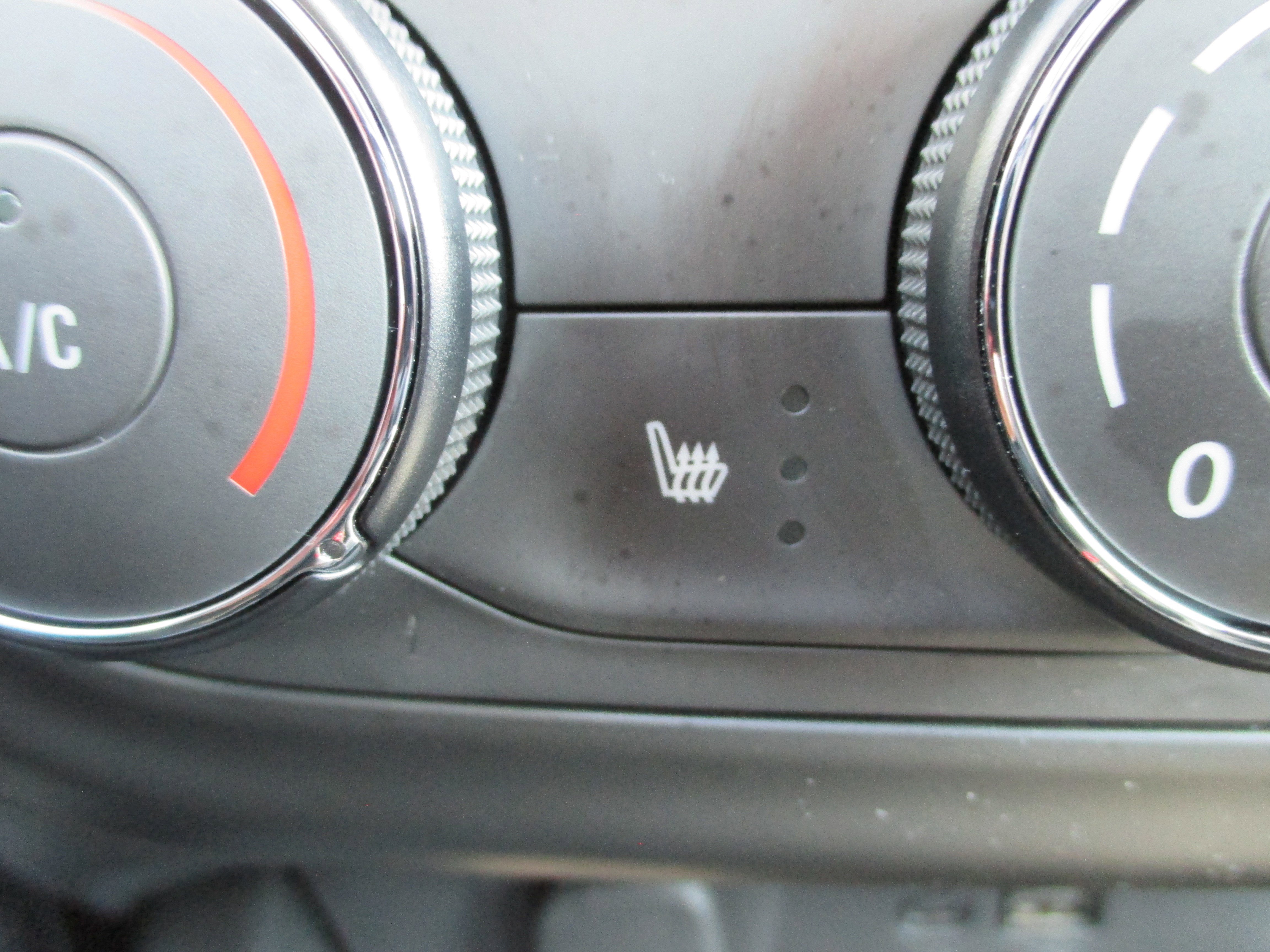 Used 2026 Chevrolet Trax LS w/ LS Convenience Package image 18