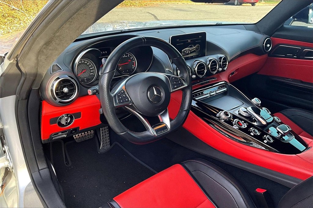 Used 2018 Mercedes-Benz AMG GT Roadster image 11
