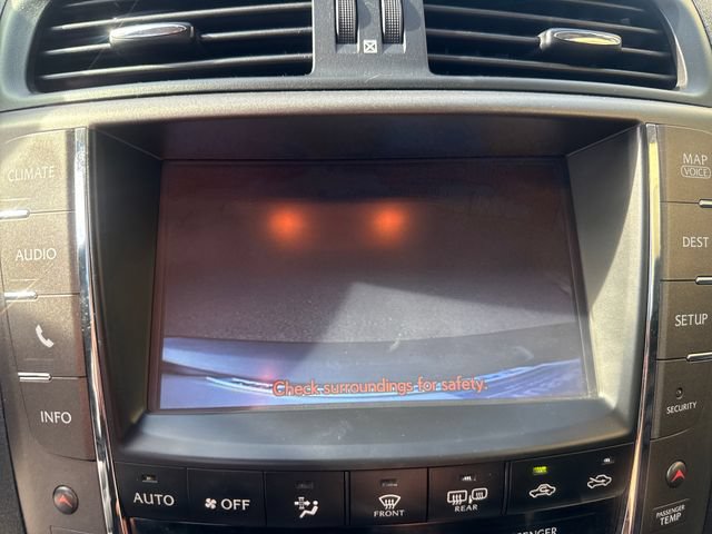 Used 2015 Lexus IS 250C w/ Luxury Package RWD image 17