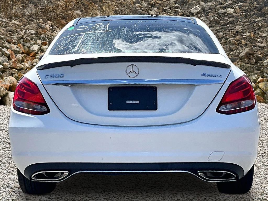 Used 2018 Mercedes-Benz C 300 4MATIC Sedan image 4